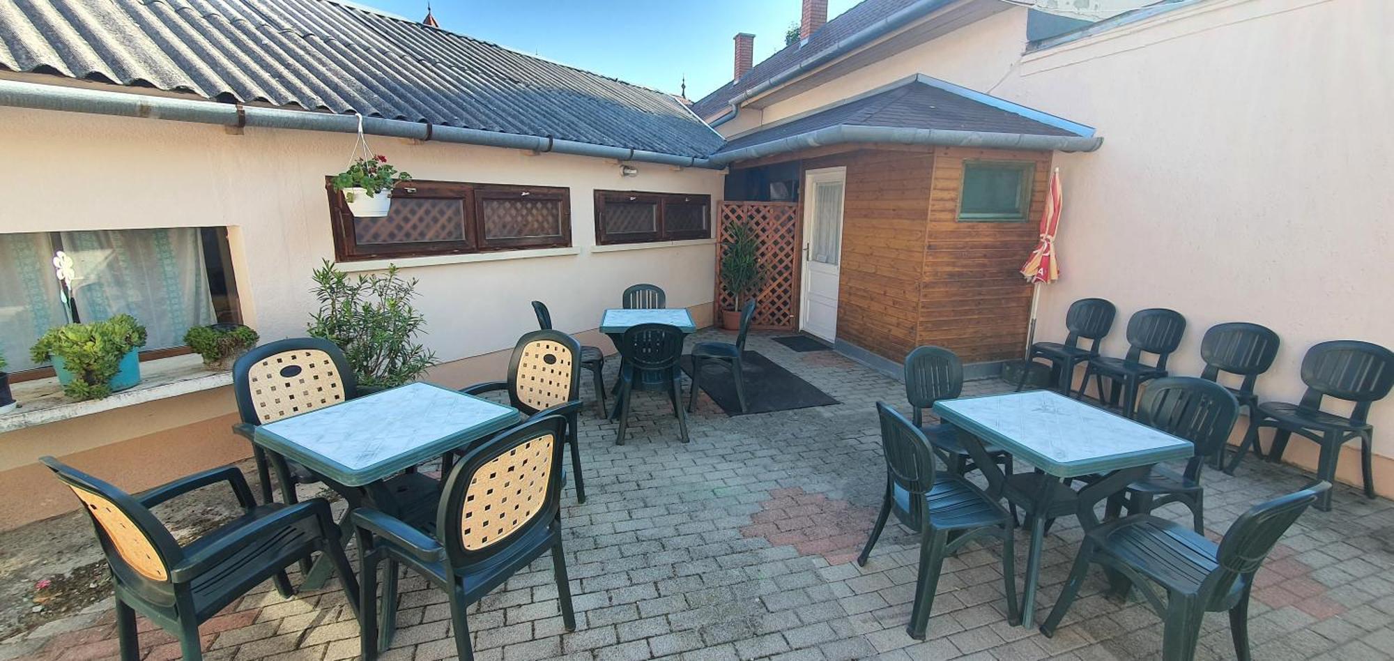 Hotel Koelcsey 21 Vendeghaz Hajdúszoboszló Zewnętrze zdjęcie